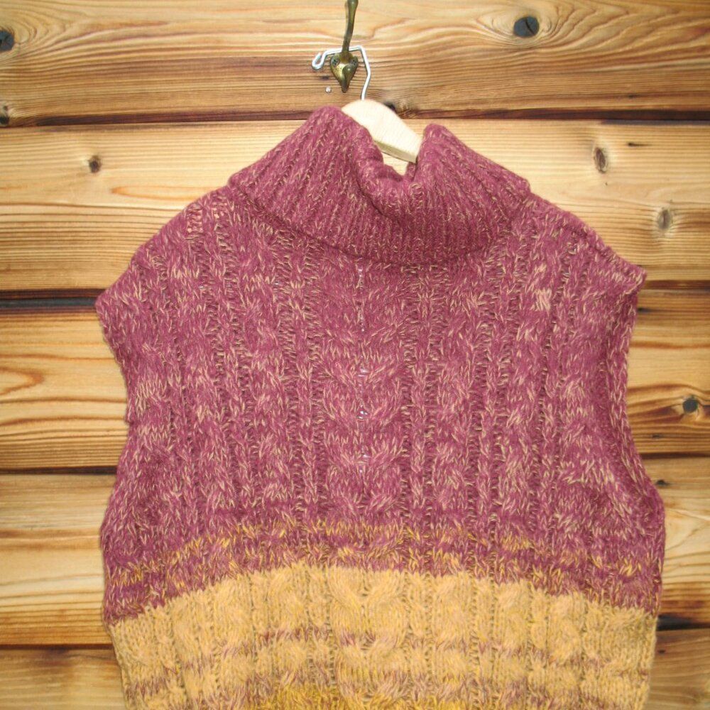 NWT 525 AMERICA Cozy Ombre Cable Sweater Vest Size L - Picture 6 of 7